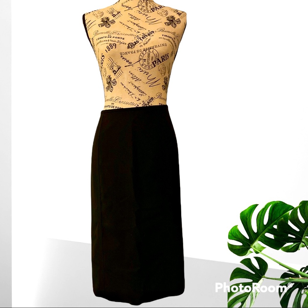 Le Suit Lines Straight Black Skirt w/ Two Panels Down Front